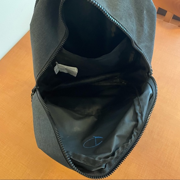 Champion Backpack - Picture 3 of 4